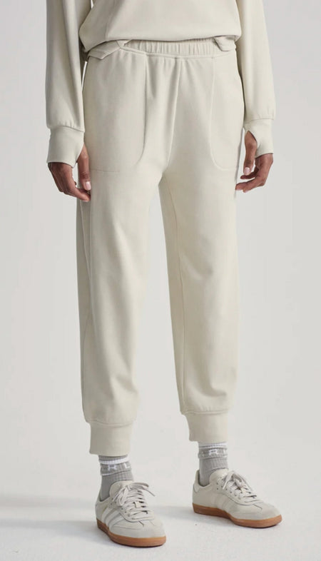 AirEssentials Wide Leg Pant