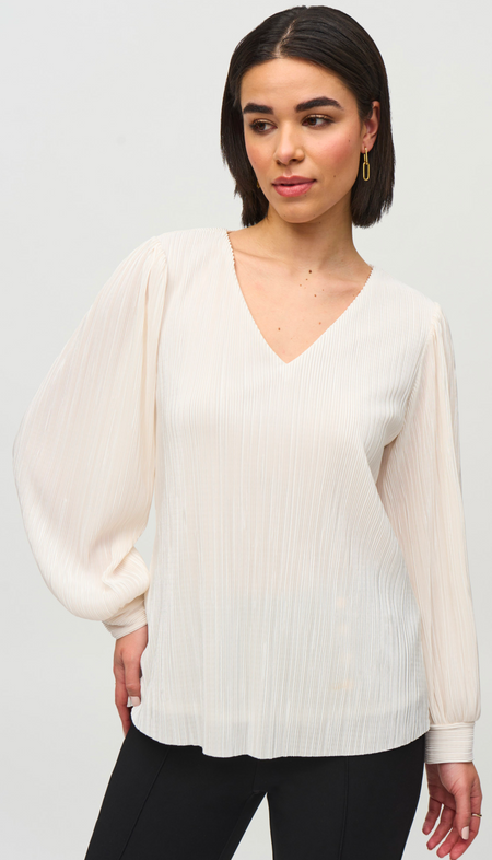 Three Quarter Sleeve Shirred Top