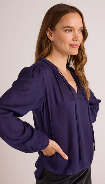 Flowy Raglan Sleeve Shirt