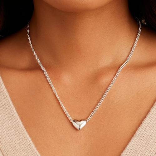 Lou Heart Charm Necklace