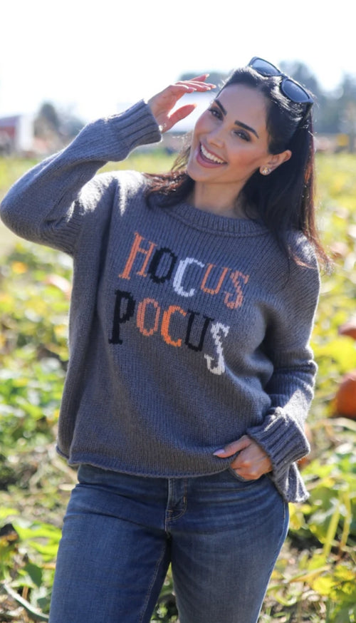 Hocus Pocus Cropped Boyfriend