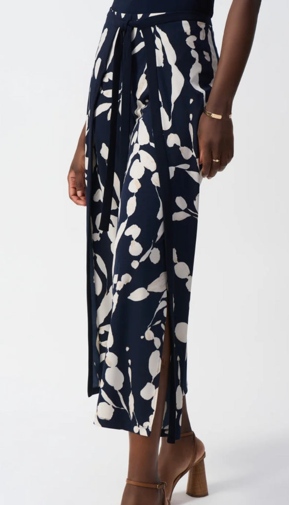 Abstract Print Wide Leg Pant